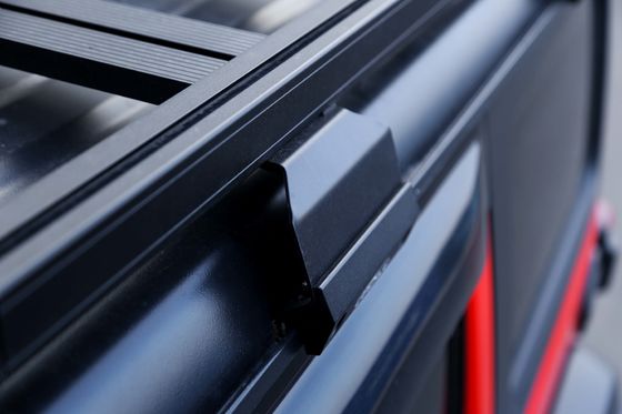 ضد خوردگی یونیورسال دور جاده آلومینیوم جیپ Wrangler JL JK JT سبد بالا چمدان قفسه های سقف ماشین