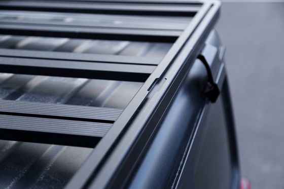 ضد خوردگی یونیورسال دور جاده آلومینیوم جیپ Wrangler JL JK JT سبد بالا چمدان قفسه های سقف ماشین