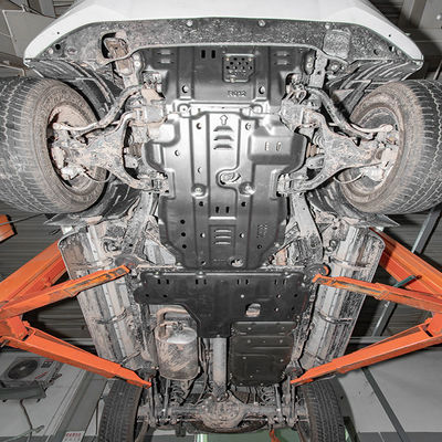 پوشش موتور نیسان ناوارا صفحه های کامل اسکید آلیاژ آلومینیوم بالا لوازم جانبی جاده