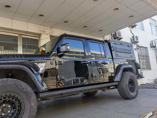 لوازم جانبی ماشین آلات سخت Gladiator JT آلومینیوم 4x4 پیکاپ کامیون پوشش تخت سخت آبپاش ضد آب برای جیپ
