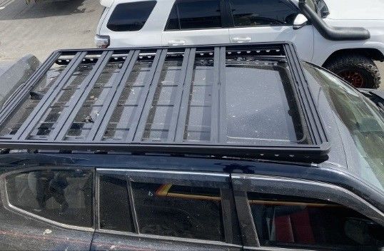 قفسه های سقف اتومبیل آلومینیومی برای تویوتا LC300 طول 2270 * 1300mm سطح پوشش پودری