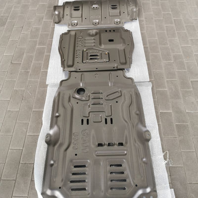 مرسدس بنز G500 4x4 لوازم جانبی خودرو صفحه های اسکید شاسی حفاظت رنگ سیاه