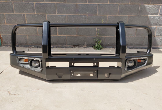 تویوتا LC79 قطعات اتوماتیک Winch Bull Bar پیشاپیش با حامل لاستیک