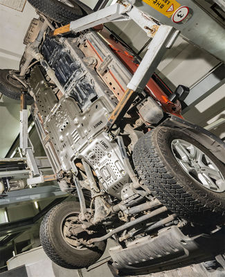 JEEP Wrangler Skid Plate حفاظت از اجزای زیر بدن با محافظ شاسی Magnalium