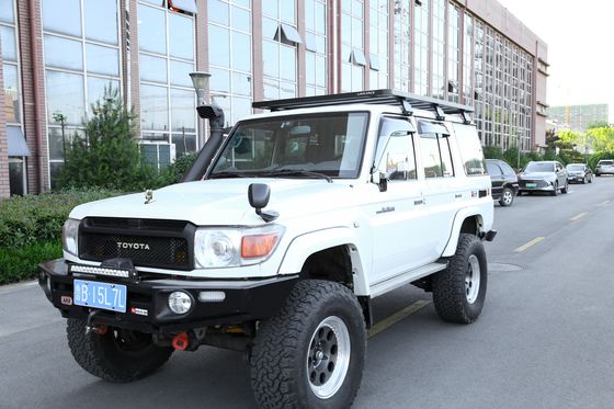 2015-2021 سال TOYOTA 4x4 وسایل نقلیه خارجی لوازم جانبی قفسه سقف با لوگو سفارشی