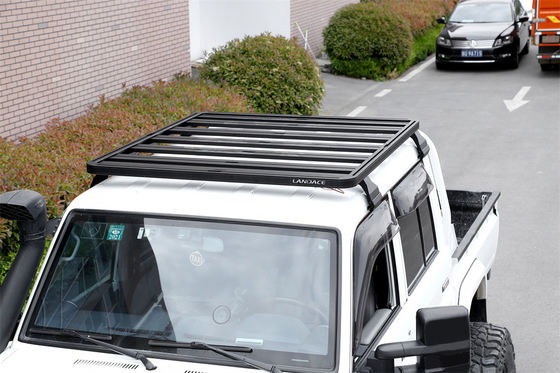 TOYOTA LAND CRUISER LC79 استوار است