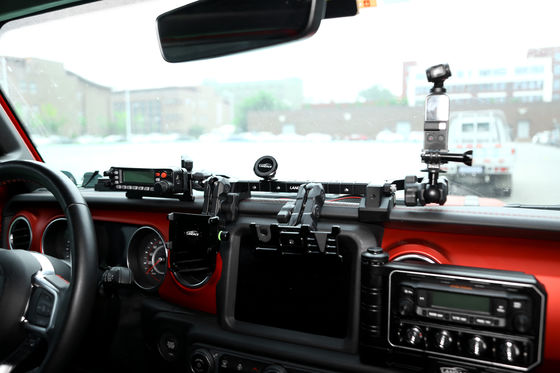 Jeep Wrangler تلفن GoPro CB میکروفون و دوربین DSLR حامل طراحی هندسی