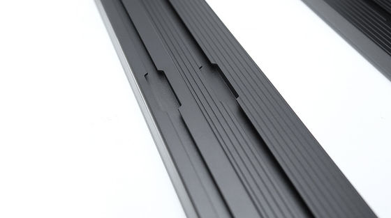 قفسه سقف پوشش پودری برای تویوتا لند کروزر LC76 برای حمل چمدان طراحی شده است